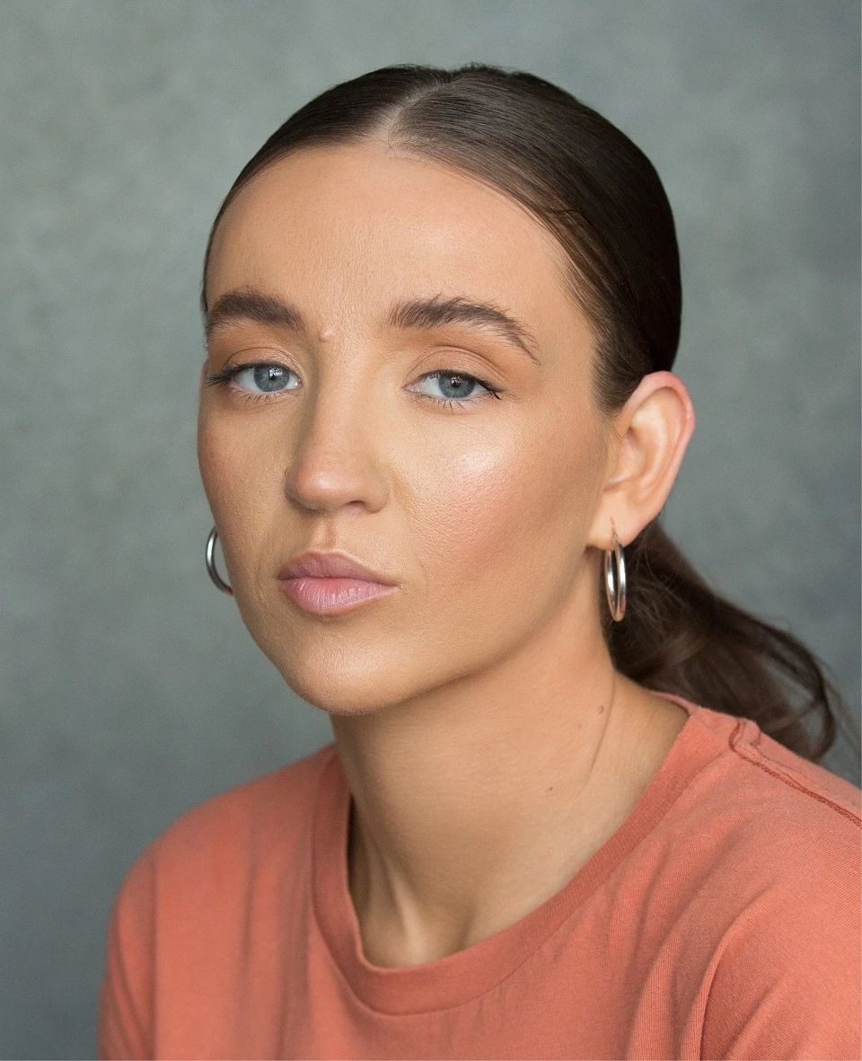 Ashlie Robinson, photographed by Michael Shelford