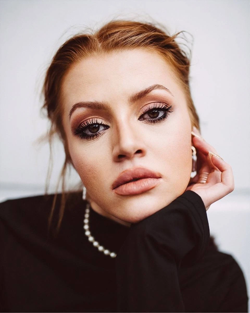 Olga Rossa, photographed by Patryk Sikora
